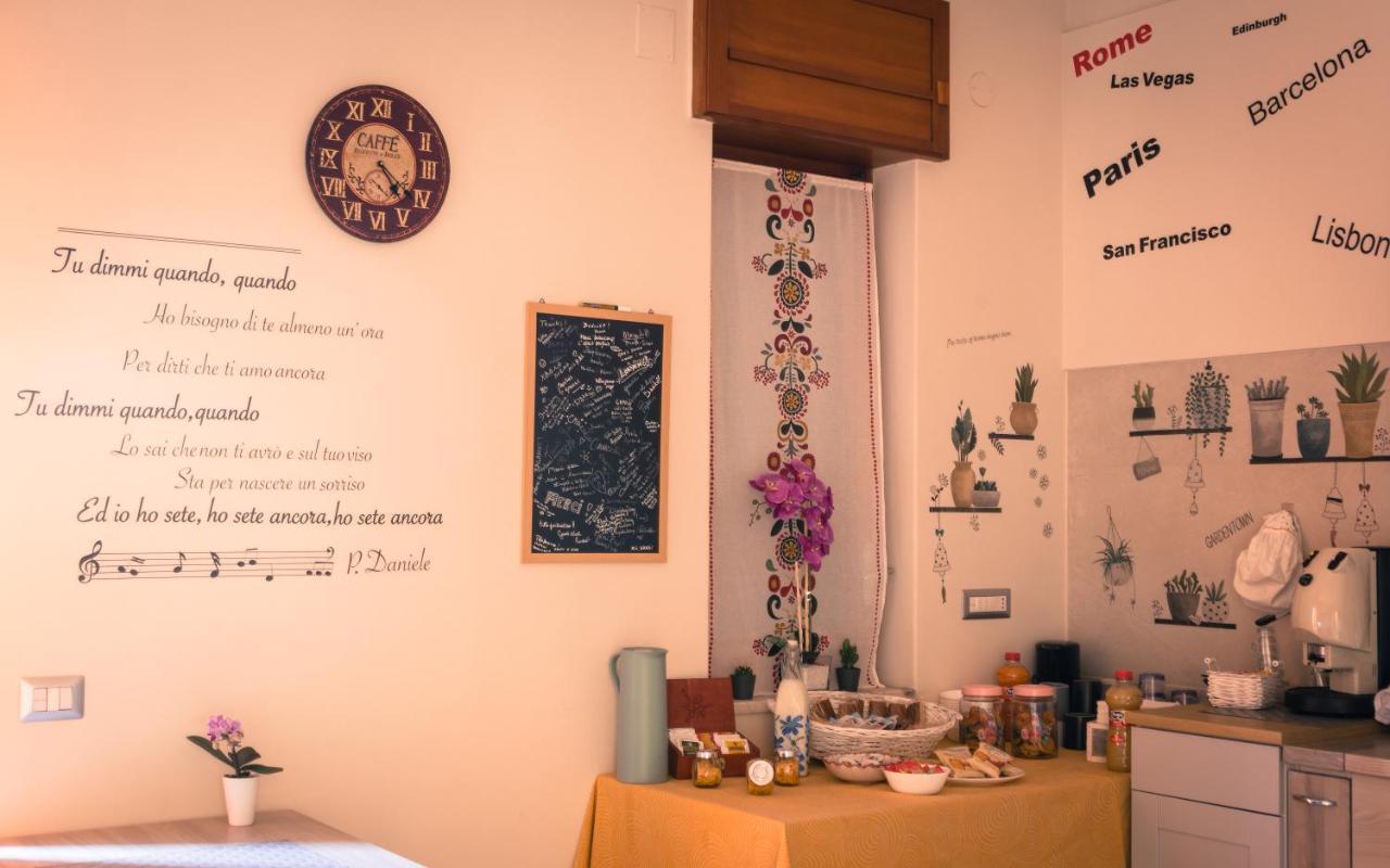 Raro'S Home Bed & Breakfast Pompeji Kültér fotó